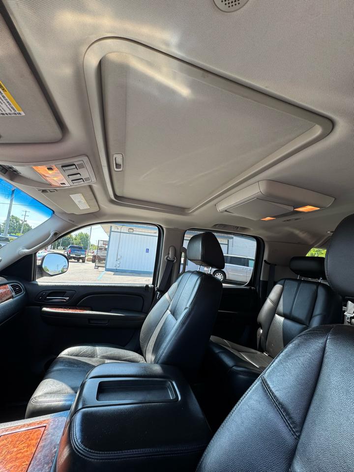 Chevrolet Suburban LTZ 1500 4WD 2008