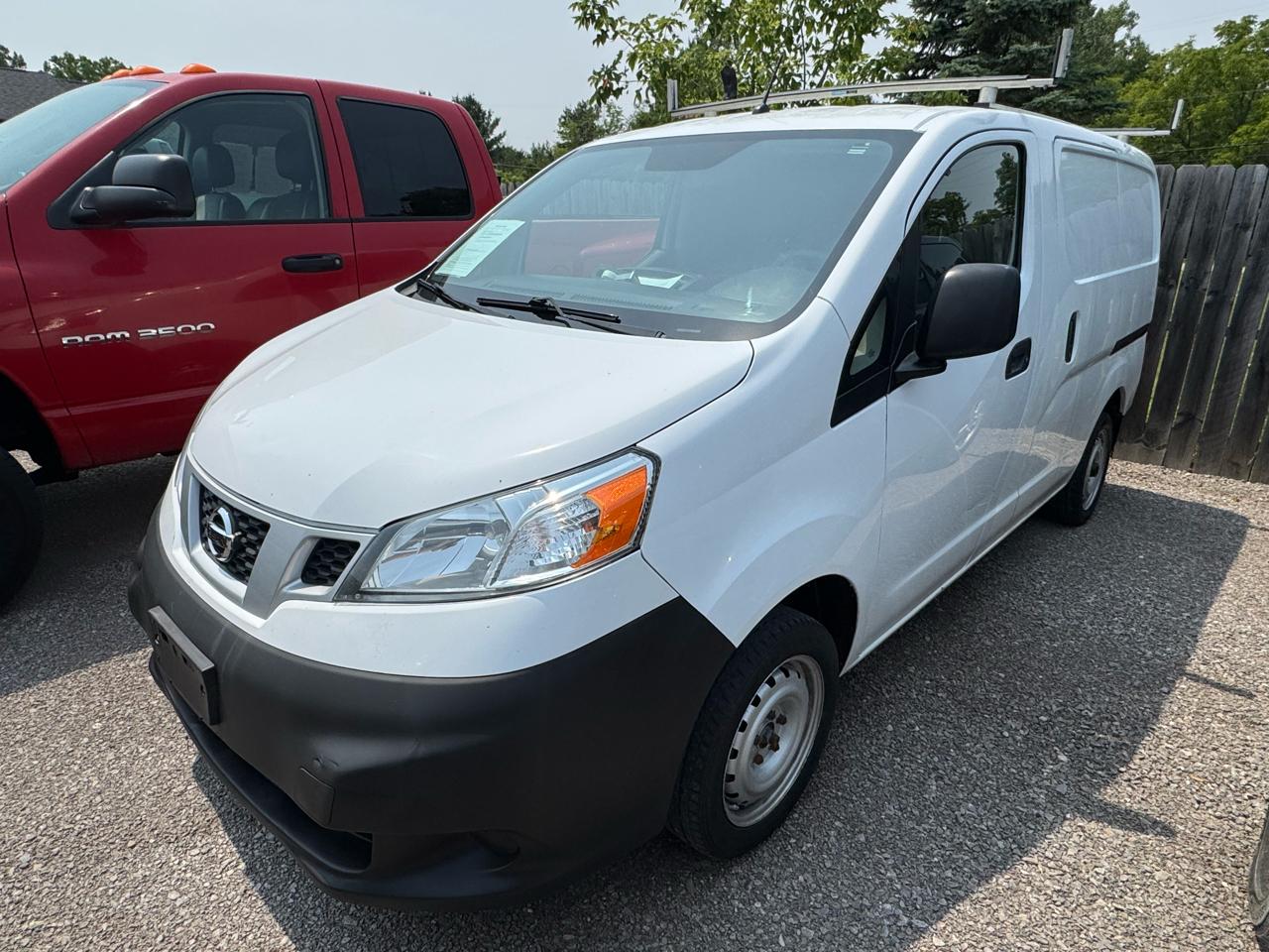 Nissan NV200 SV 2015