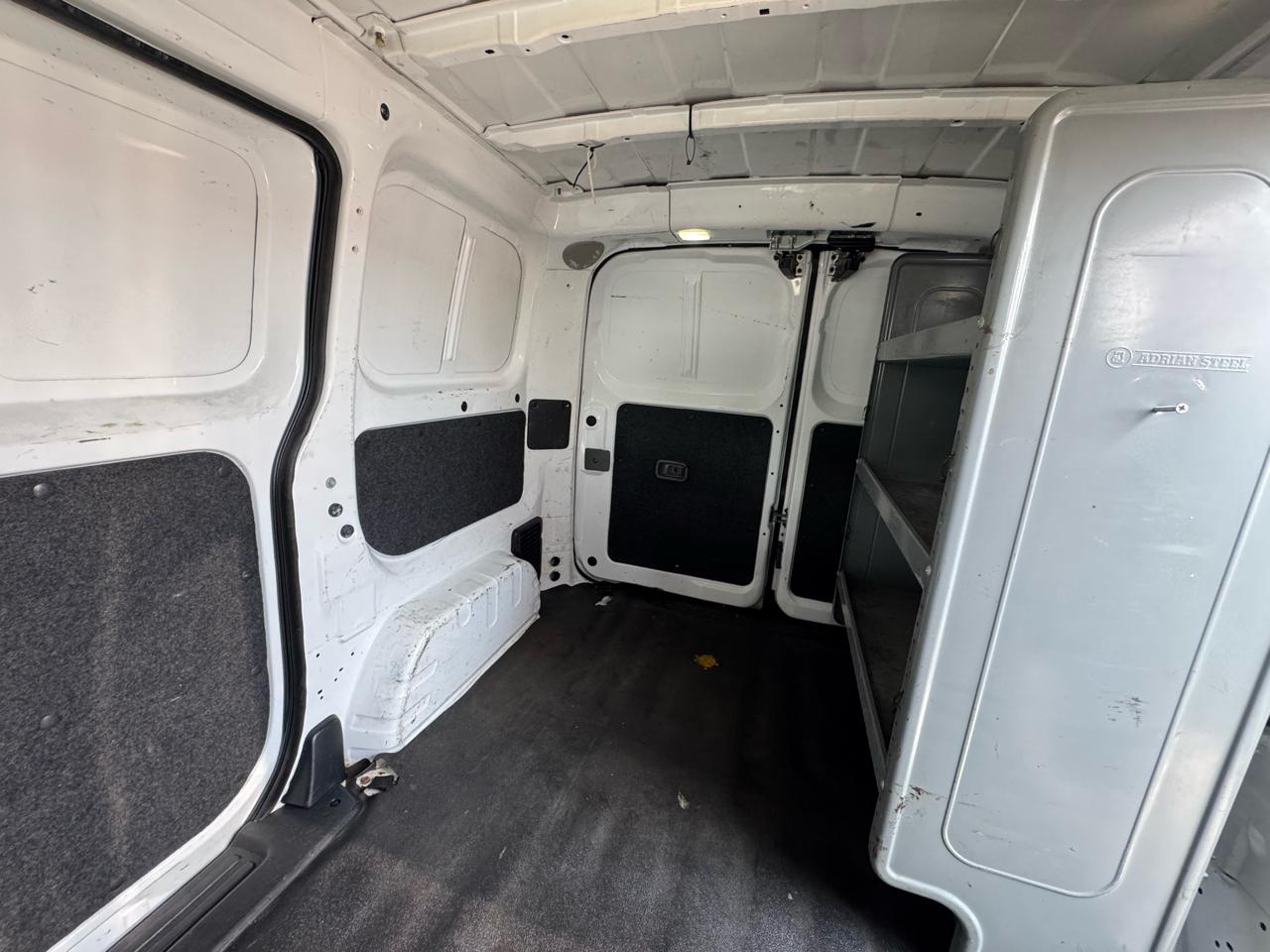 Nissan NV200 SV 2015