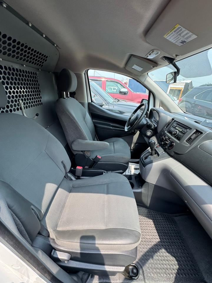 Nissan NV200 SV 2015