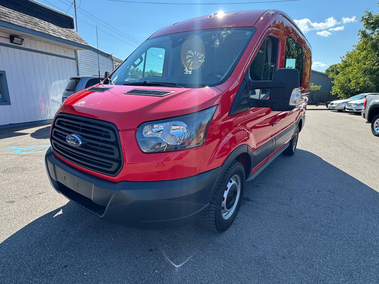 Ford Transit 150 Van Med. Roof w/Dual Sliding 130-in. WB 2017