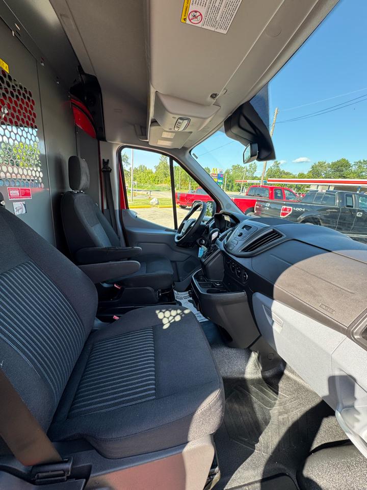 Ford Transit 150 Van Med. Roof w/Dual Sliding 130-in. WB 2017