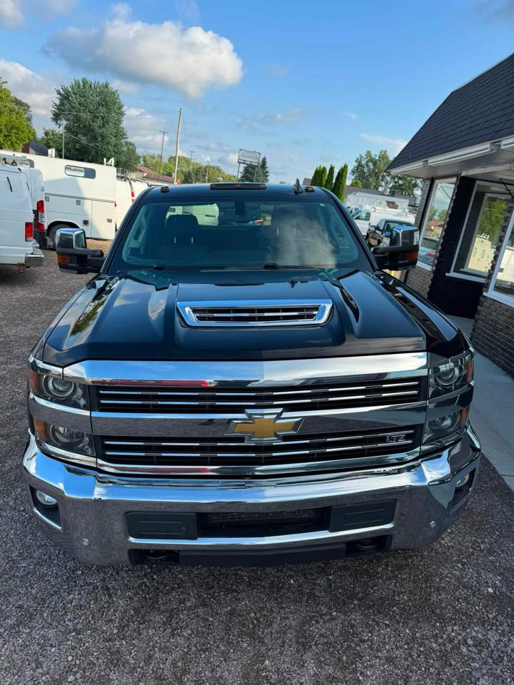 Chevrolet Silverado 2500HD LTZ Crew Cab Long Box 4WD 2018