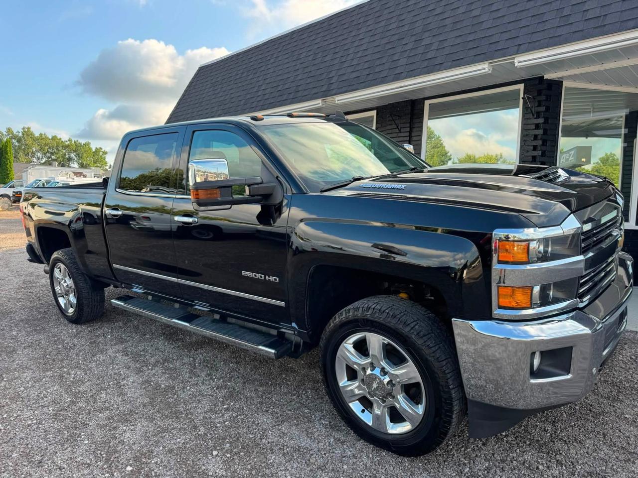 Chevrolet Silverado 2500HD LTZ Crew Cab Long Box 4WD 2018