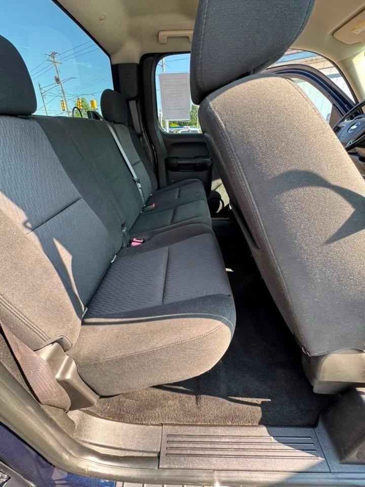Chevrolet Silverado 2500HD LT Ext. Cab 4WD 2011