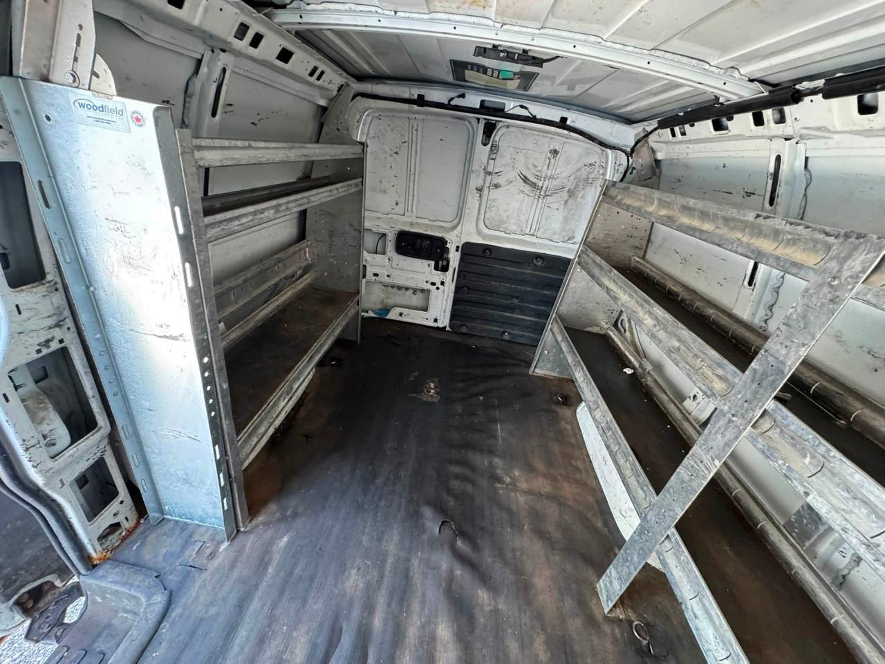 GMC Savana G3500 Cargo 2016