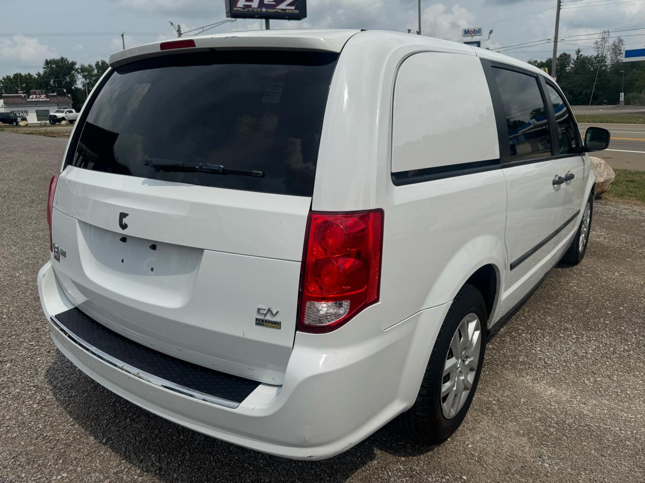 RAM Cargo Van Base 2014