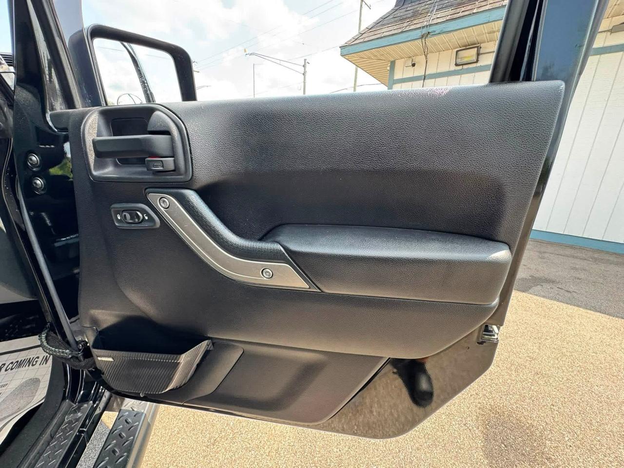 Jeep Wrangler Unlimited Sport 4WD 2015