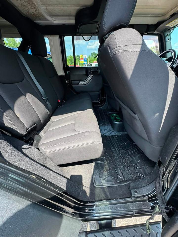 Jeep Wrangler Unlimited Sport 4WD 2015