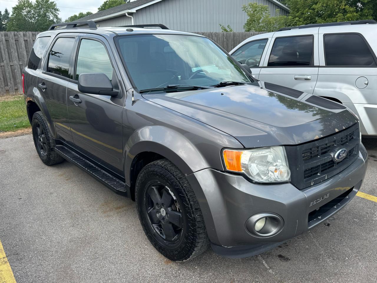 Ford Escape XLT 4WD 2012