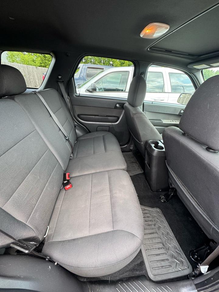Ford Escape XLT 4WD 2012