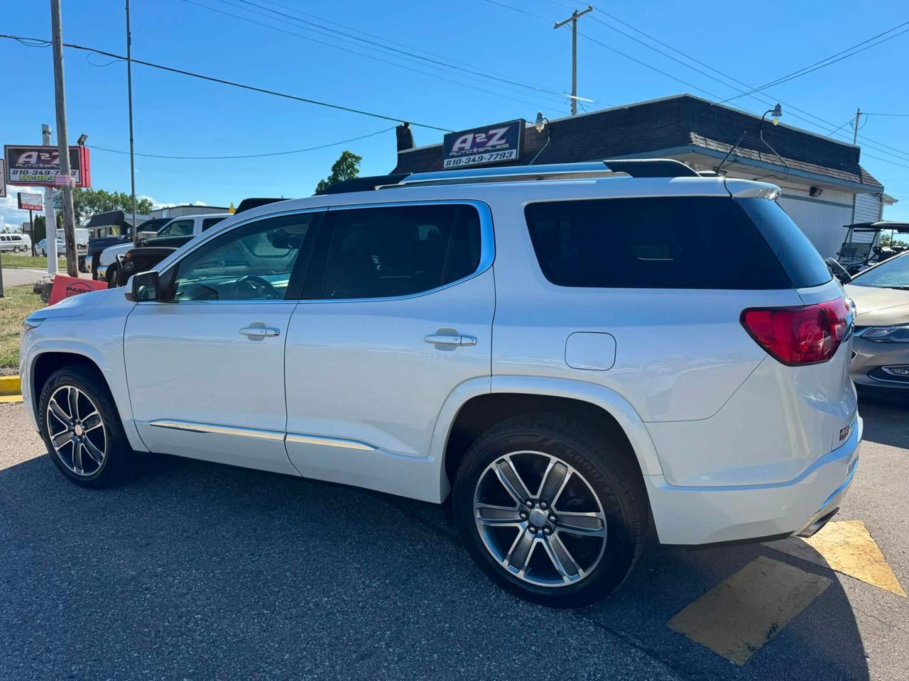 GMC Acadia Denali AWD 2017