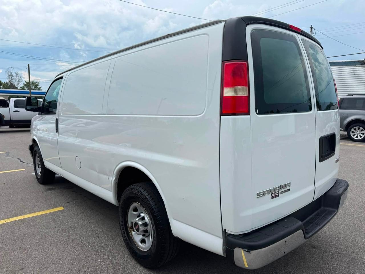 GMC Savana G2500 Cargo 2014