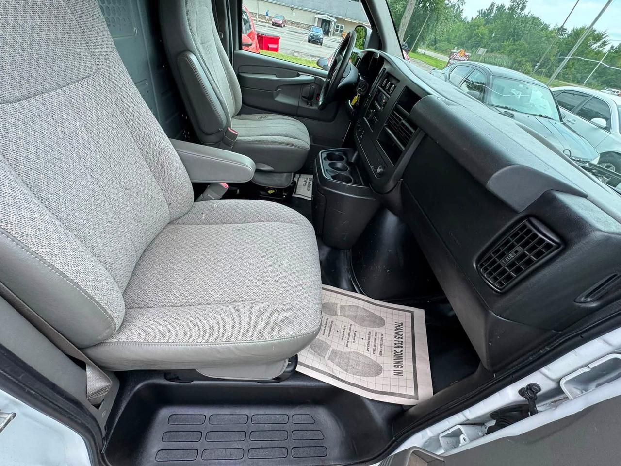 GMC Savana G2500 Cargo 2014