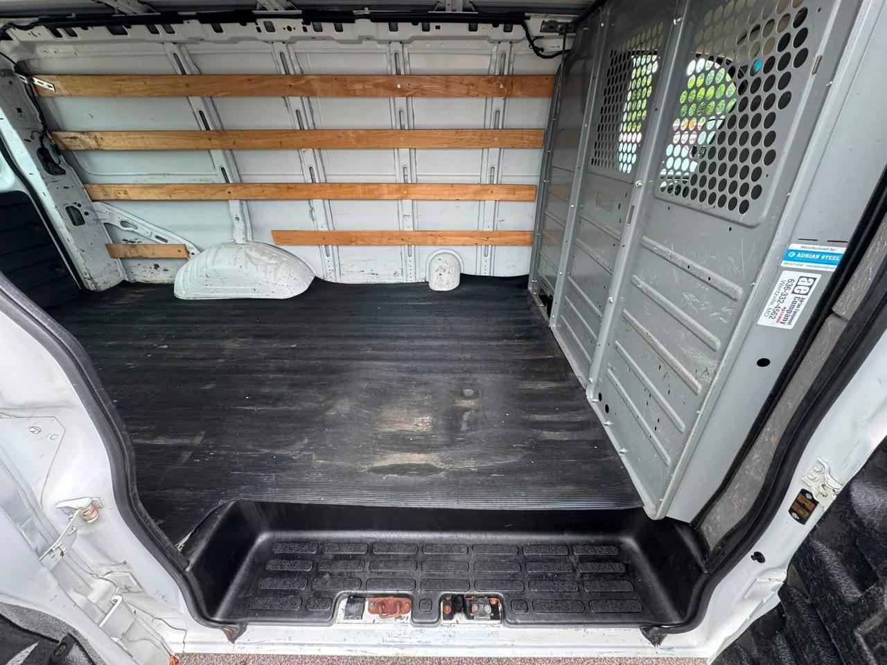 GMC Savana G2500 Cargo 2014