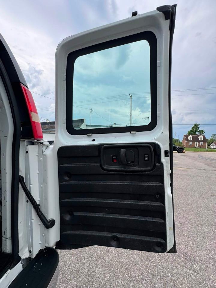 GMC Savana G2500 Cargo 2014