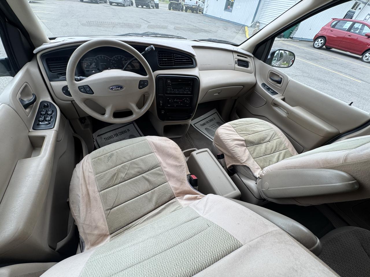 Ford Windstar LX Deluxe 2003