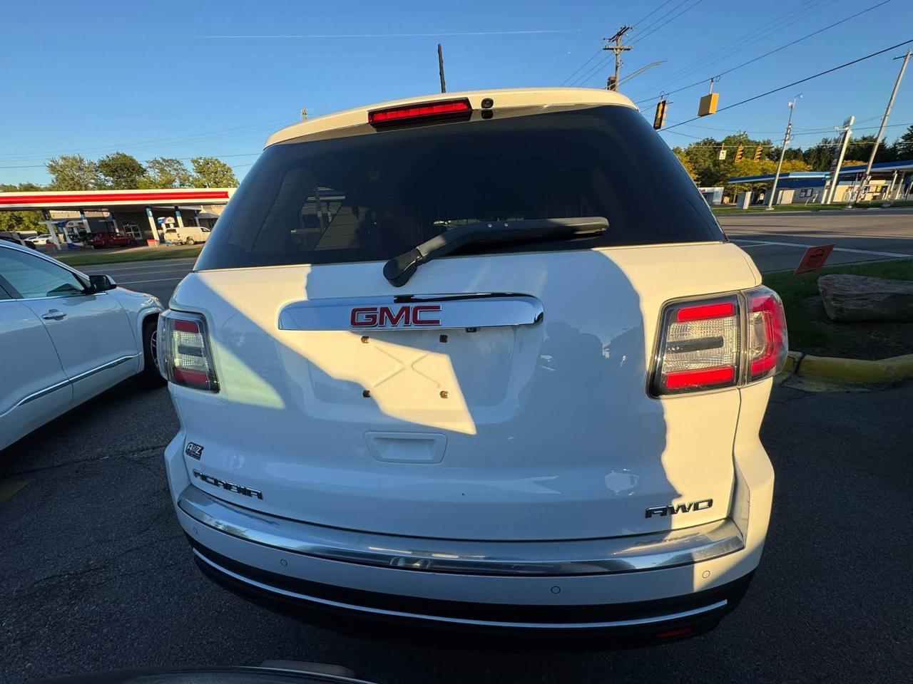 GMC Acadia SLE-1 AWD 2016