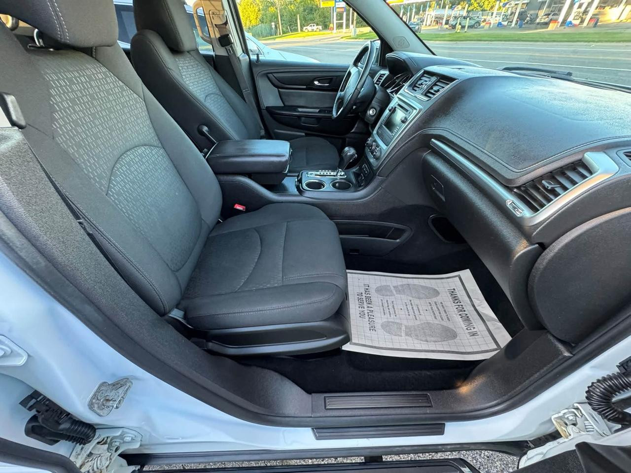 GMC Acadia SLE-1 AWD 2016