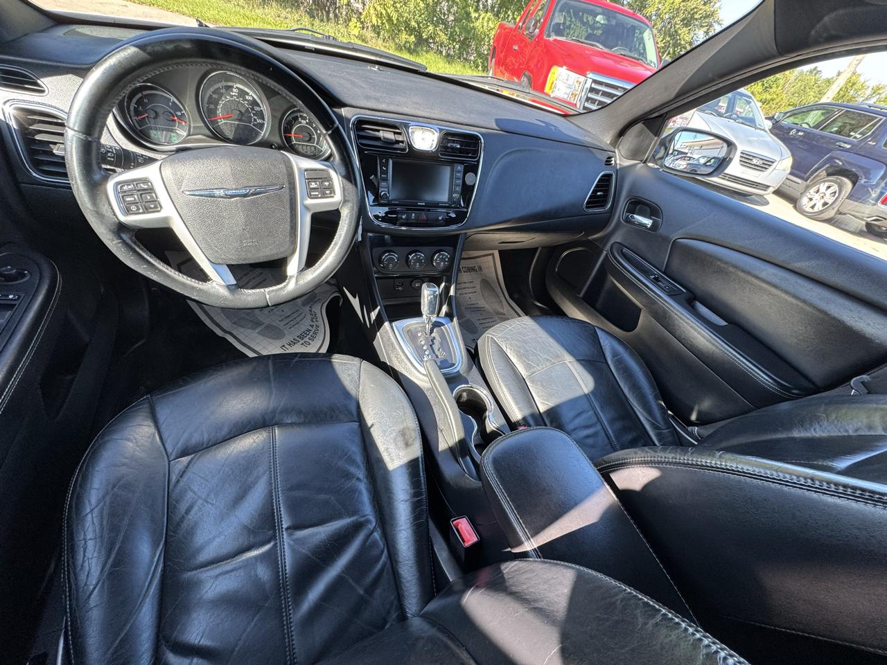 Chrysler 200 Limited 2013