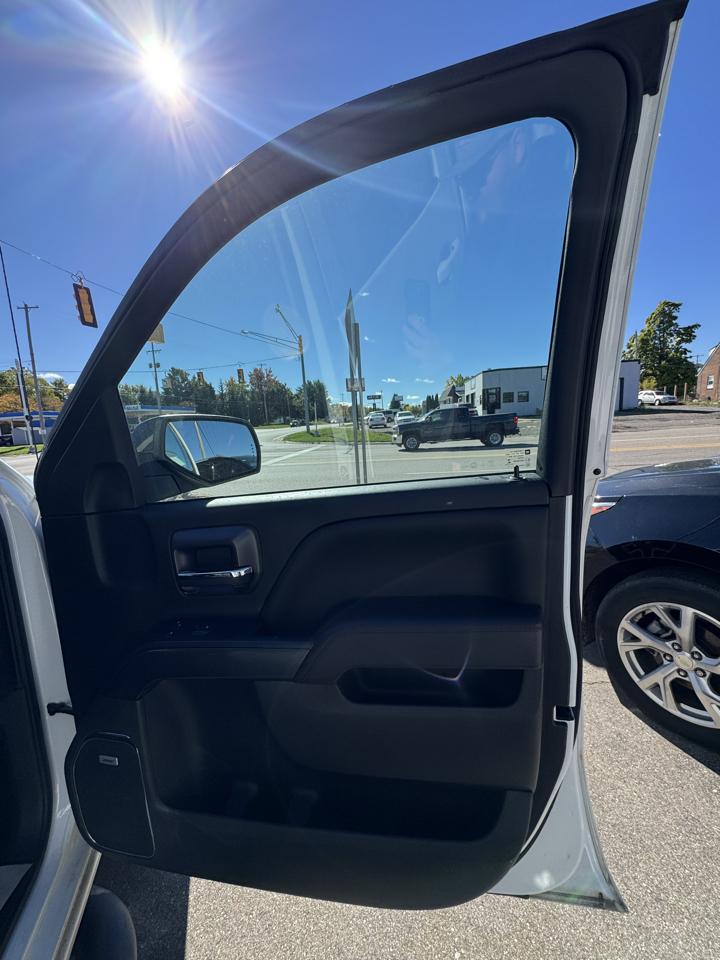 GMC Sierra 1500 SLT Crew Cab Short Box 4WD 2018