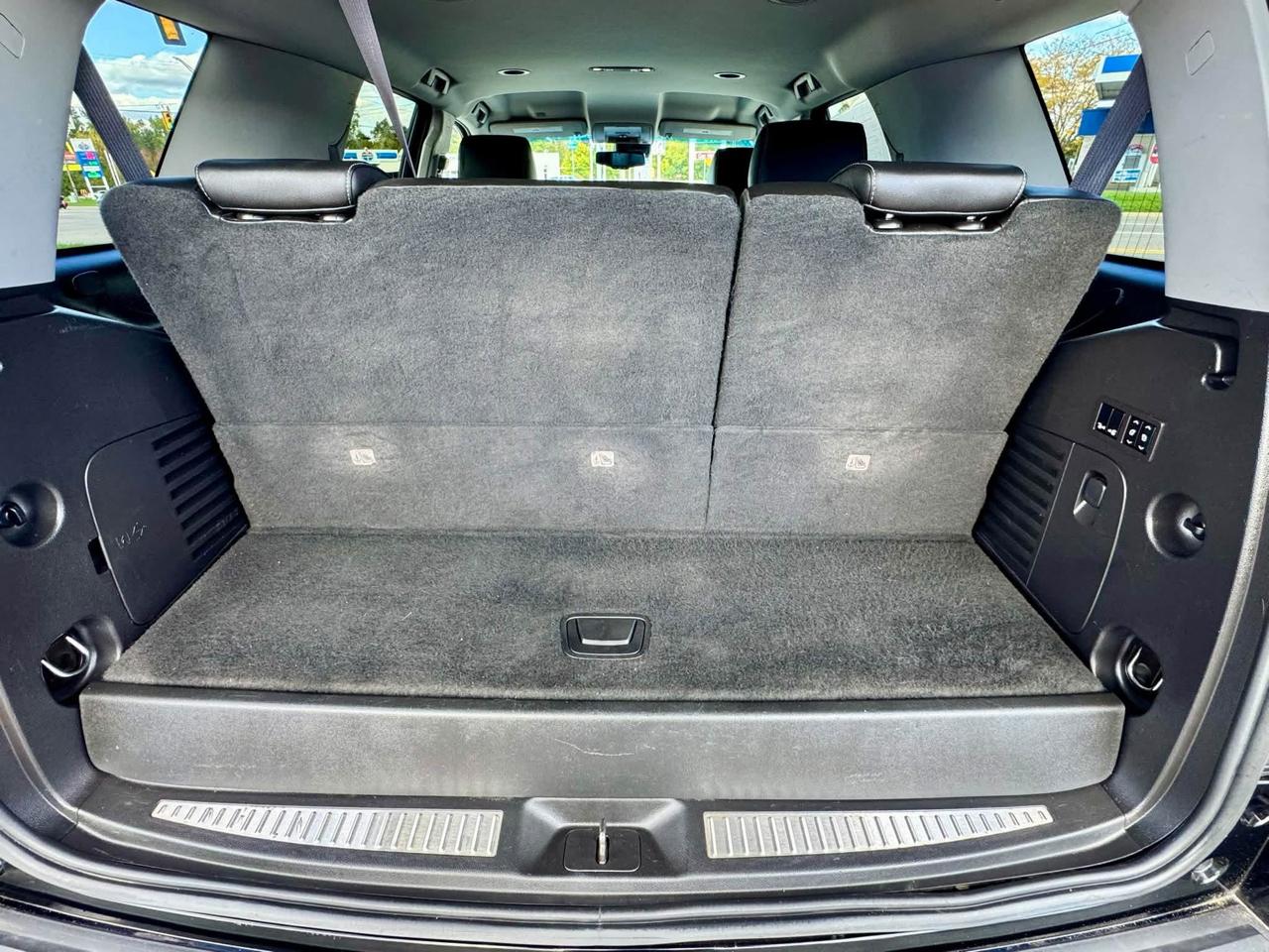 GMC Yukon SLT 4WD 2015