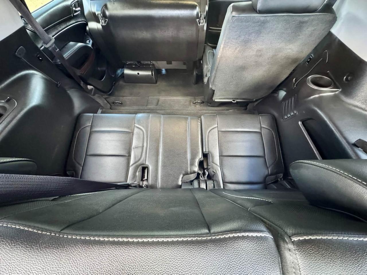 GMC Yukon SLT 4WD 2015