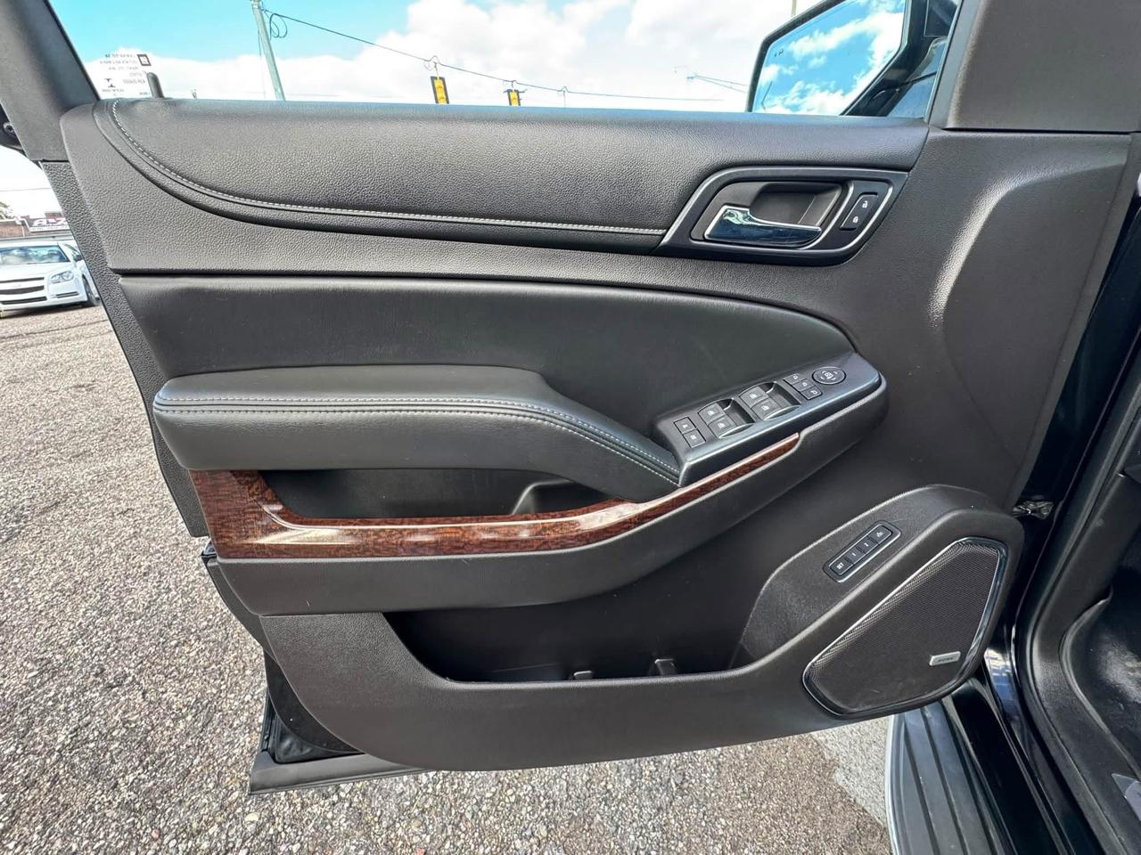 GMC Yukon SLT 4WD 2015