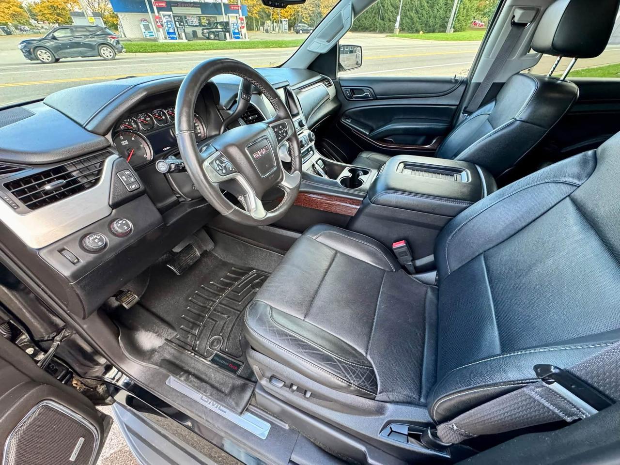 GMC Yukon SLT 4WD 2015