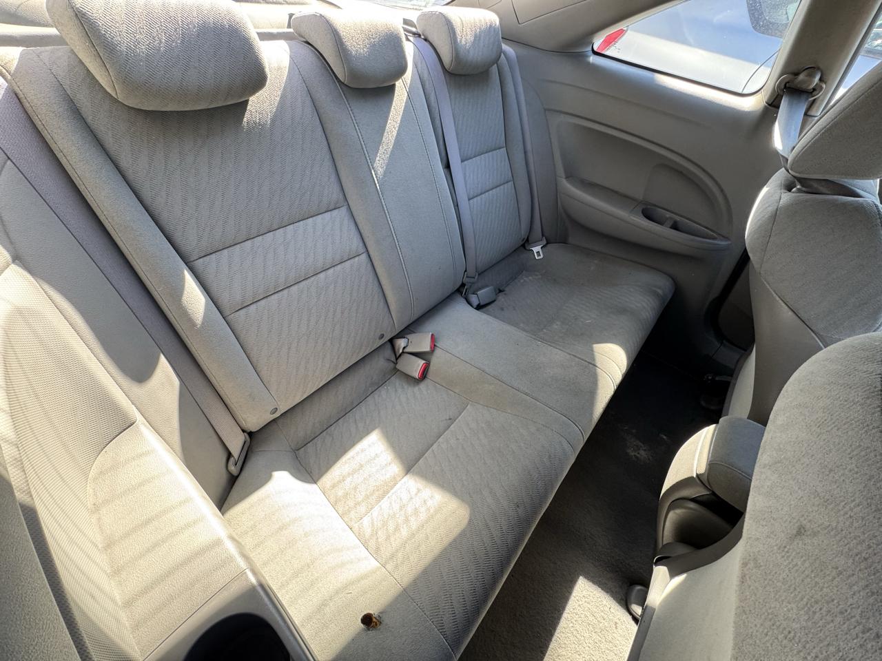 Honda Civic LX Coupe 5-Speed AT 2010