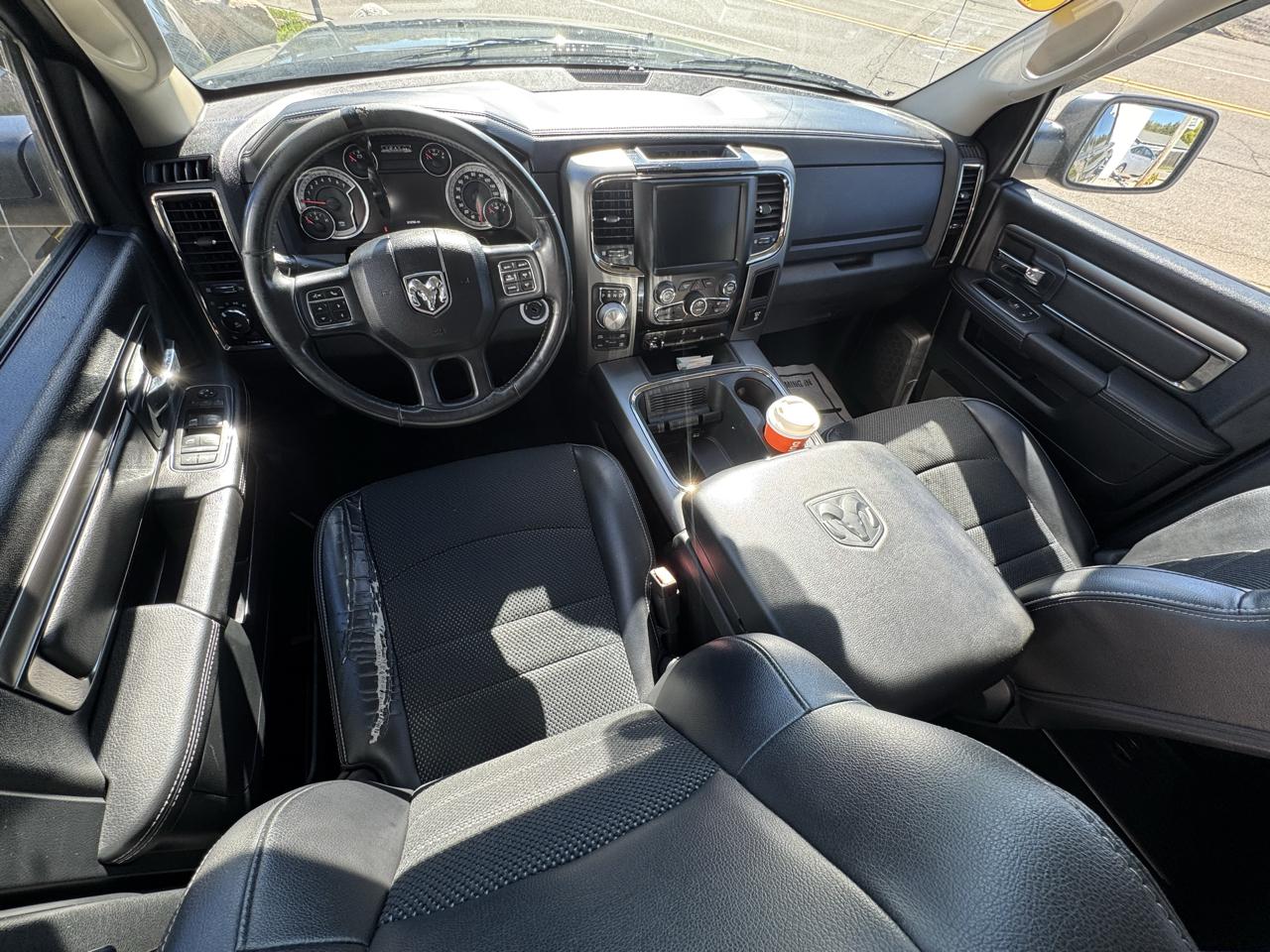 RAM 1500 Sport Crew Cab SWB 4WD 2016