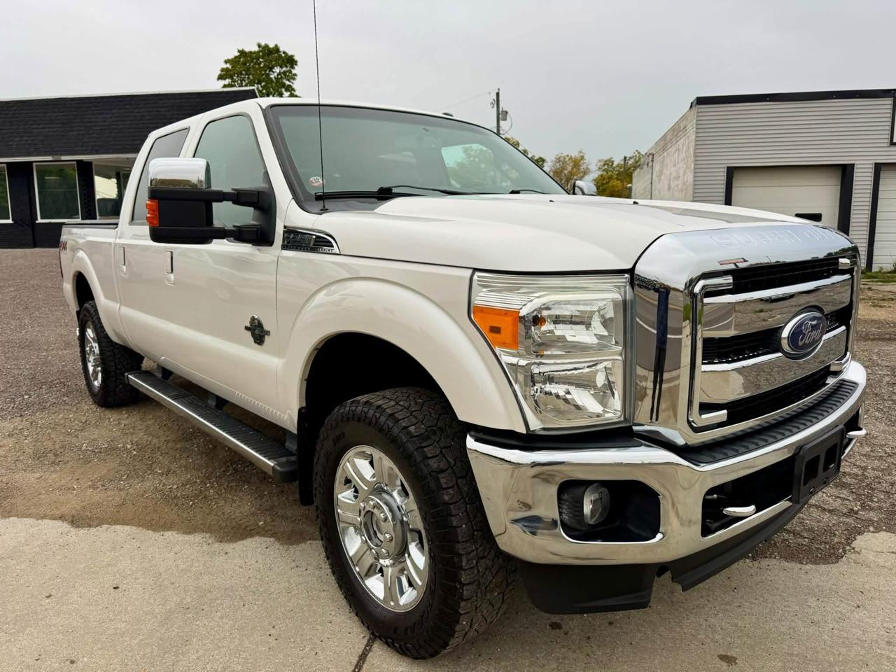 Ford F-250 SD XLT Crew Cab Long Bed 4WD 2016