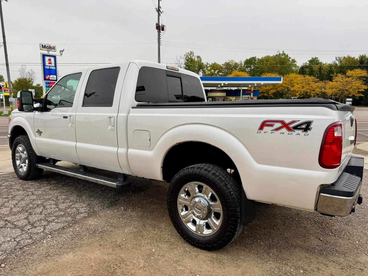 Ford F-250 SD XLT Crew Cab Long Bed 4WD 2016