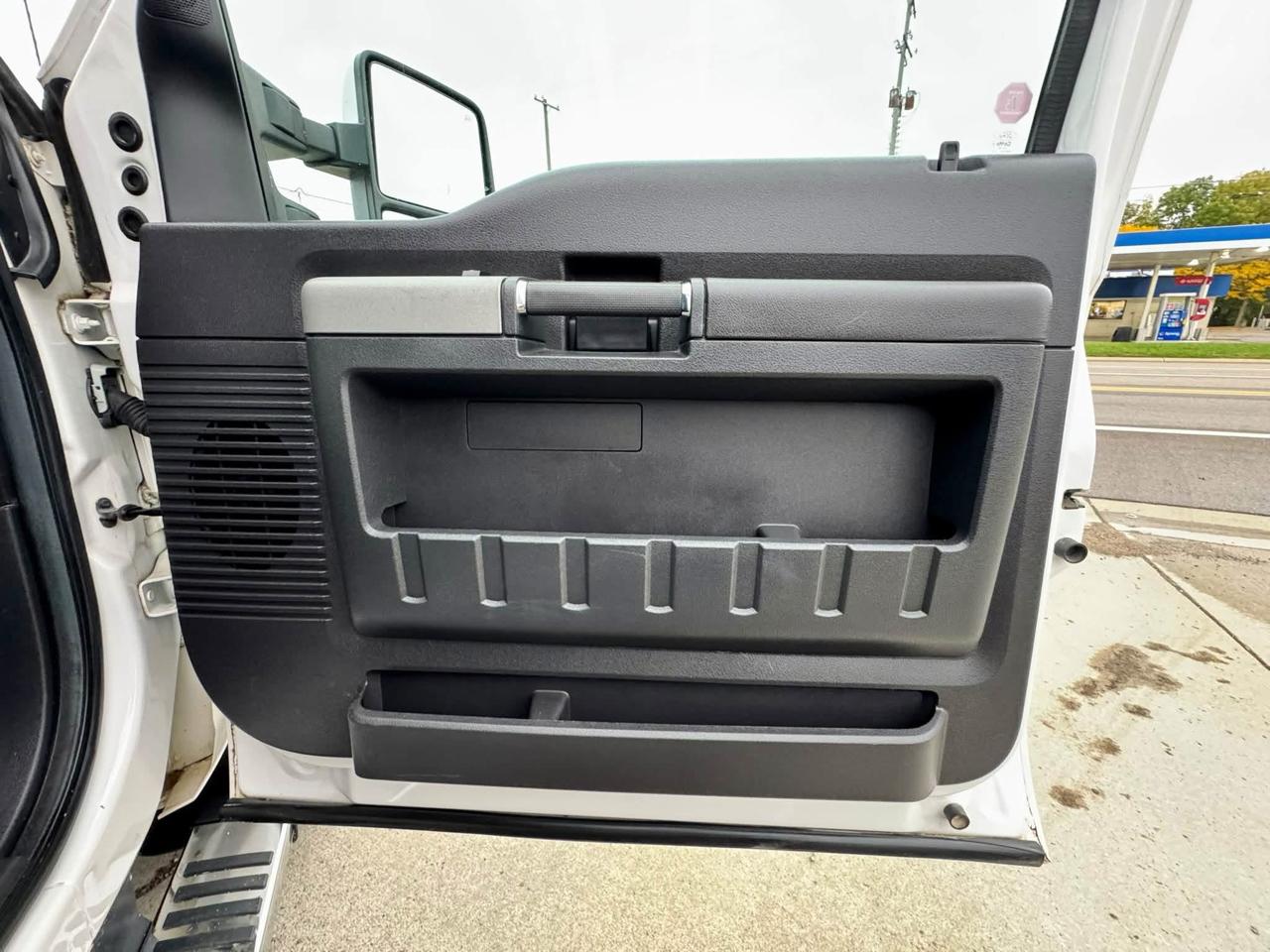 Ford F-250 SD XLT Crew Cab Long Bed 4WD 2016