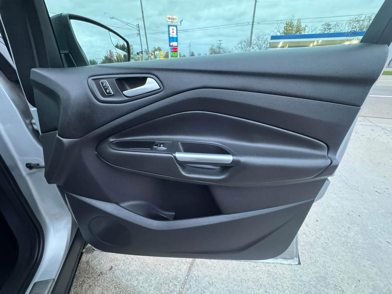 Ford Escape SEL 4WD 2013