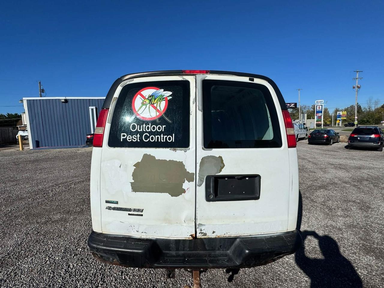 Chevrolet Express 2500 Cargo 2011