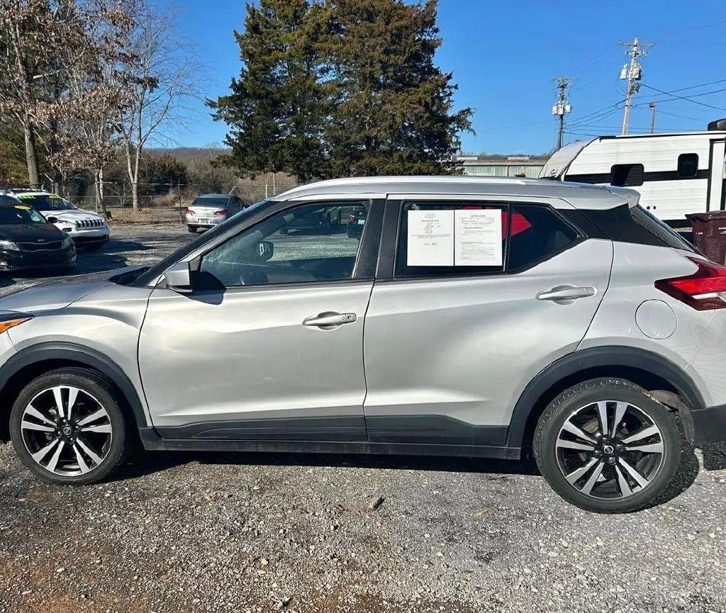 2020 Nissan Kicks SV