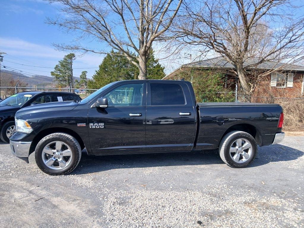 2017 RAM 1500 SLT Crew Cab LWB 4WD