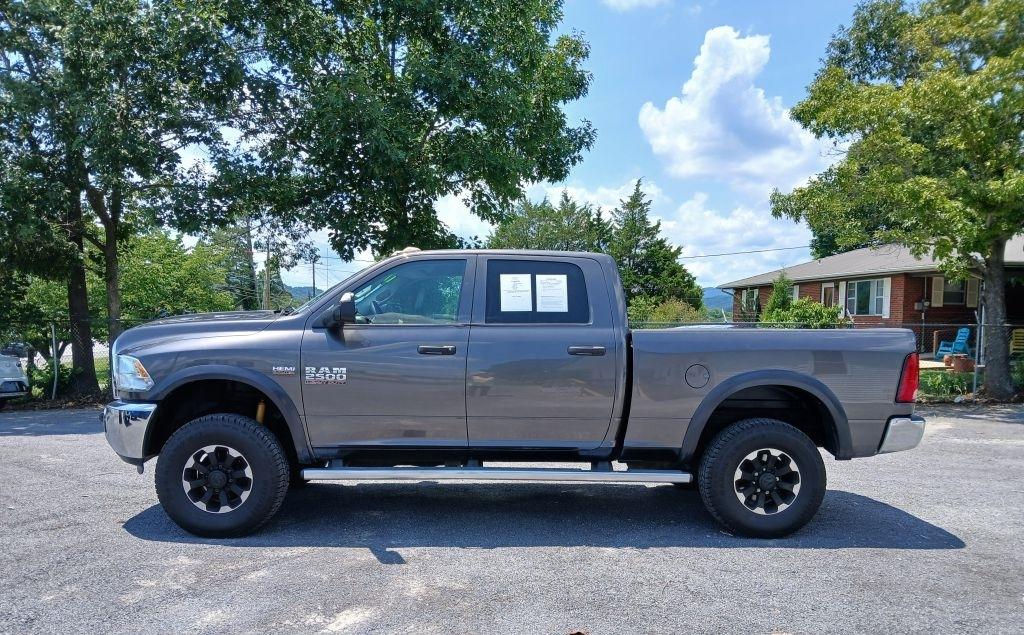 2015 RAM 2500 Tradesman Crew Cab SWB 4WD