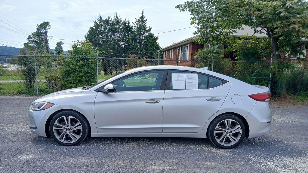 2017 Hyundai Elantra