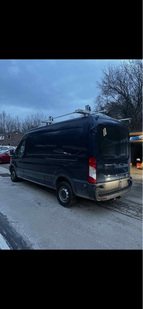 Ford Transit 350 Van Med. Roof w/Sliding Pass. 148-in. WB 2016