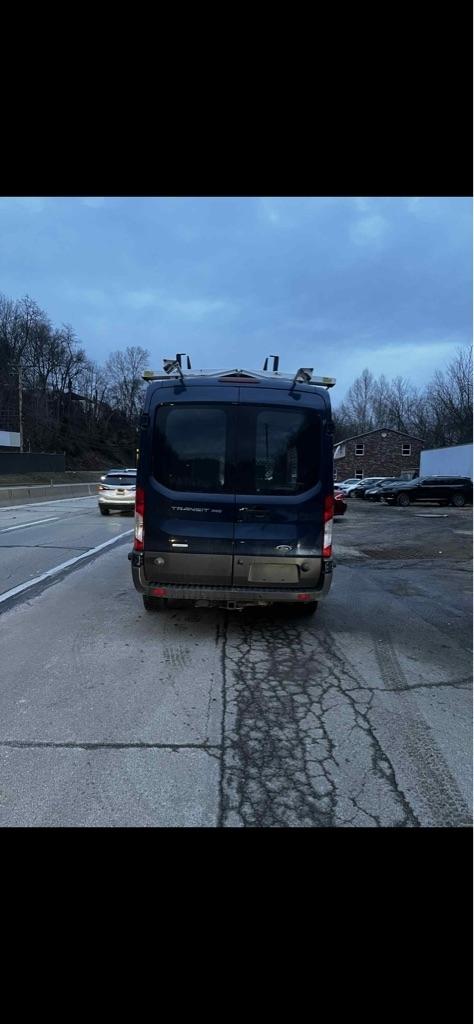 Ford Transit 350 Van Med. Roof w/Sliding Pass. 148-in. WB 2016