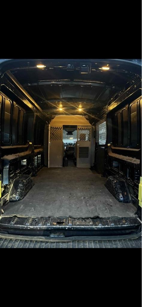 Ford Transit 350 Van Med. Roof w/Sliding Pass. 148-in. WB 2016