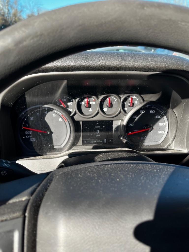 Chevrolet Silverado 1500 Custom Crew Cab Long Box 4WD 2020