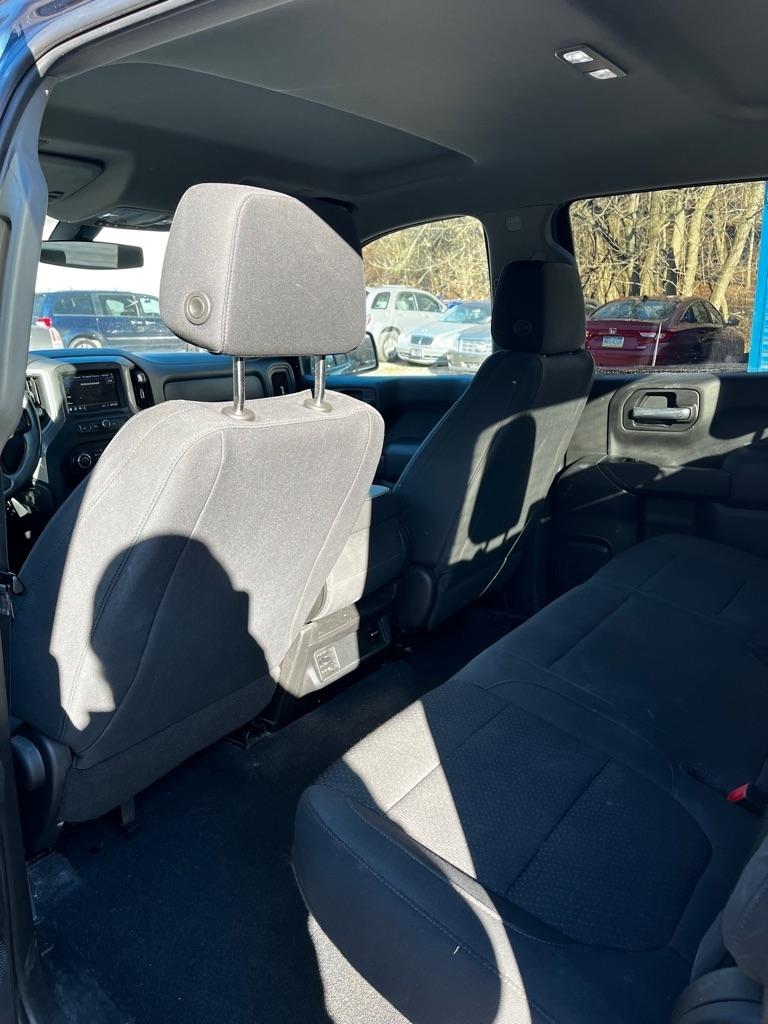 Chevrolet Silverado 1500 Custom Crew Cab Long Box 4WD 2020