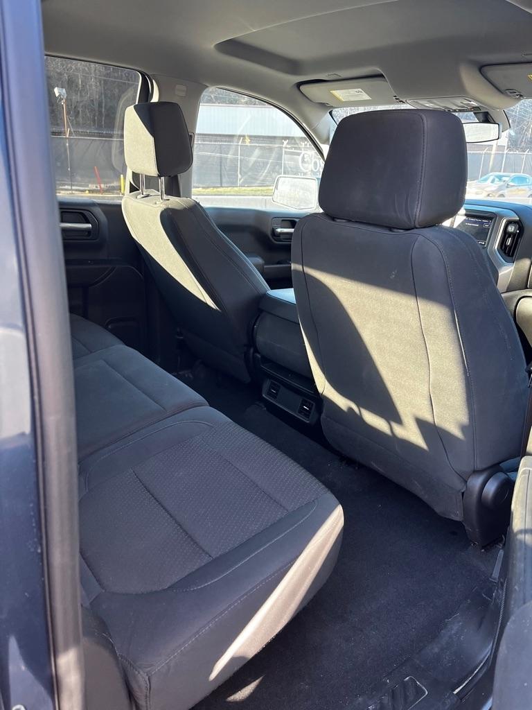 Chevrolet Silverado 1500 Custom Crew Cab Long Box 4WD 2020