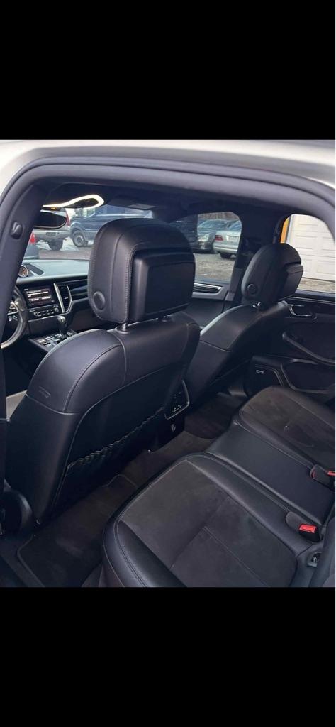 Porsche Macan GTS 2017