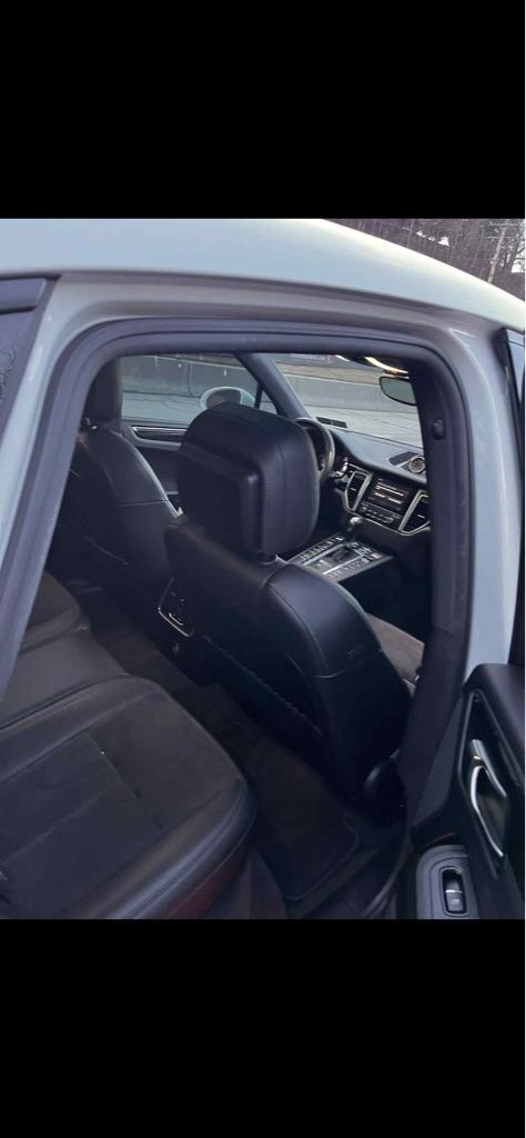 Porsche Macan GTS 2017