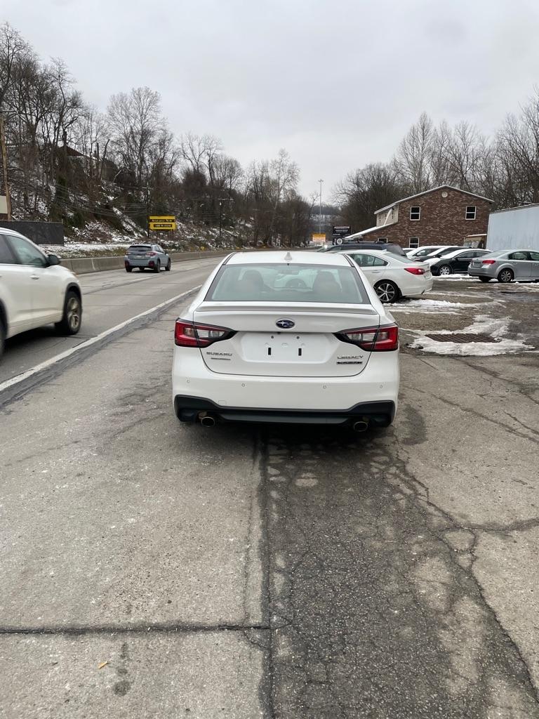 Subaru Legacy Touring XT 2022