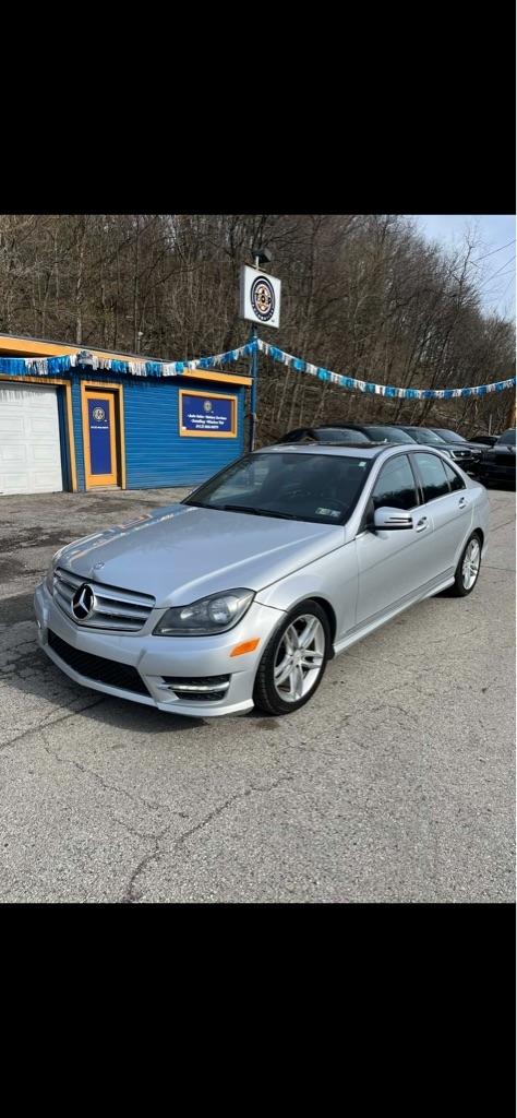 Mercedes-Benz C-Class C300 4MATIC Sport Sedan 2012